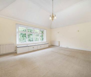 3 bedroom flat to rent - Photo 6
