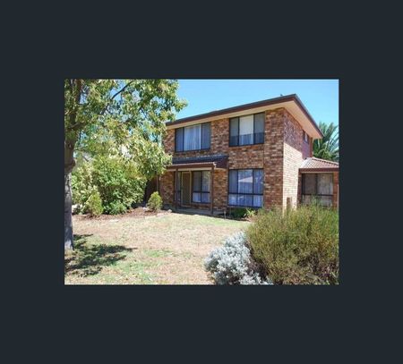 18 Twilight Avenue, Port Noarlunga South, SA 5167 - Photo 2