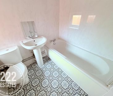 Redshank Lane - Warrington - WA3 - Photo 5