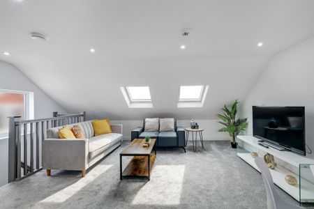 3 bedroom apartment to rent - Photo 5