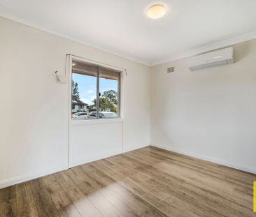 Charming Three Bedroom Home - Photo 6