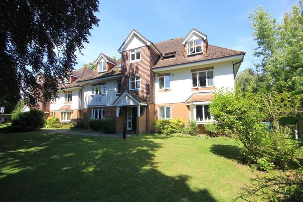 2 bedroom apartment to rent - Photo 1