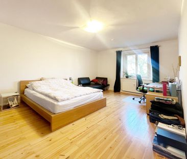 Großzügige 2-Zimmer-Wohnung mit Wohnküche am Nymphenburger Schlossk... - Photo 3