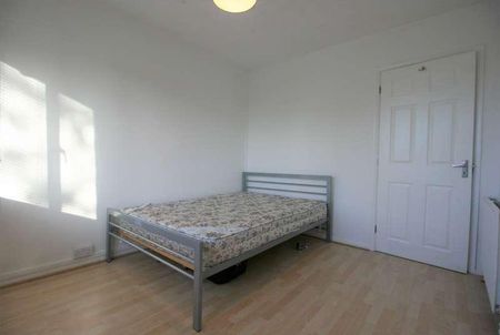 Monks Road, Windsor, SL4 - Photo 3