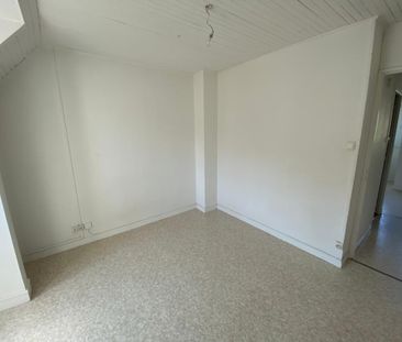 Location Appartement 2 pièces 44m² LE CREUSOT 71200 - Photo 1