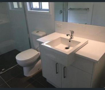 3 bedroom, 2 bathroom unit in Peregian Springs - Photo 4