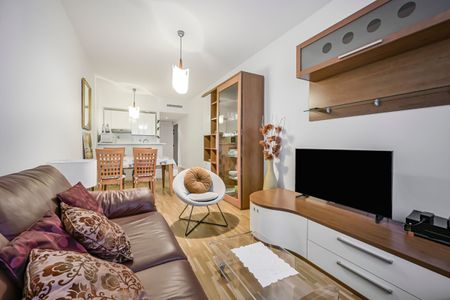 4 min à pied des Champs-Élysées, une adresse d'exception - Photo 4