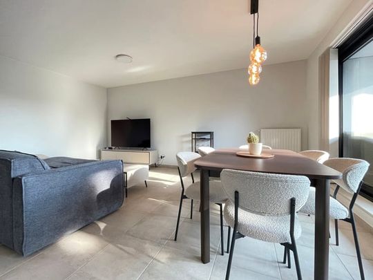 Appartement te huur - foto 1
