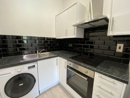 1 bedroom flat to rent - Photo 3