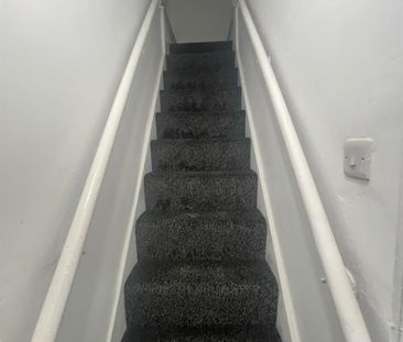 Elford Place East, Leeds - Photo 4