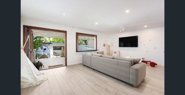 The Ultimate Beachside Location! Steps to Beach and Shops! - Photo 1