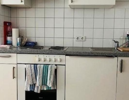 Schöne, möbilierte 1-Zimmer Wohnung ab 01.12. mit Balkon - Foto 1