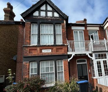 2 bedroom flat to rent - Photo 4