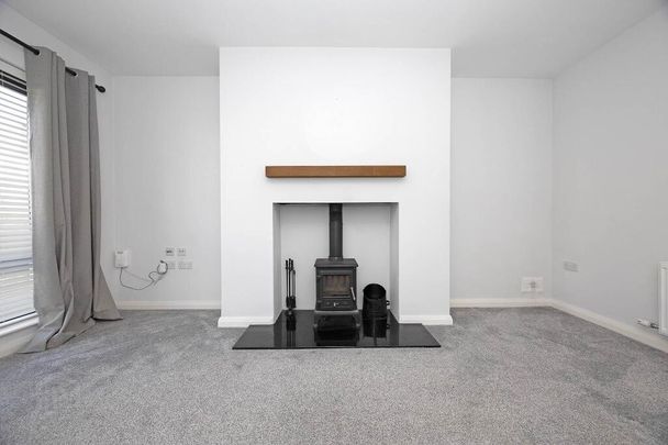 200 The Hollows, Lurgan, BT66 7FU - Photo 1