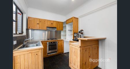 160 Cubitt St, Richmond VIC 3121 - House For Rent | Domain - Photo 2