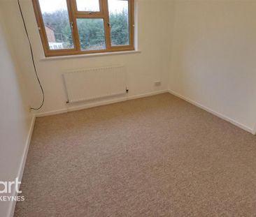 3 bedroom detached house to rent - Photo 2