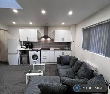 1 bedroom flat to rent - Photo 2