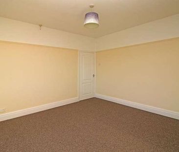 Cleveleys Avenue, Thornton-cleveleys, FY5 - Photo 3