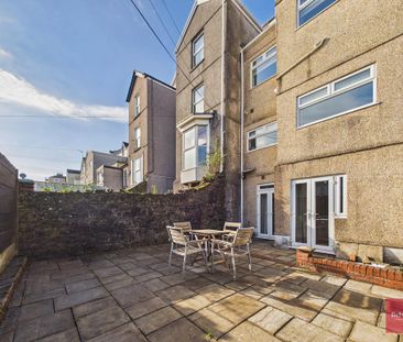 2 bedroom flat to rent - Photo 6