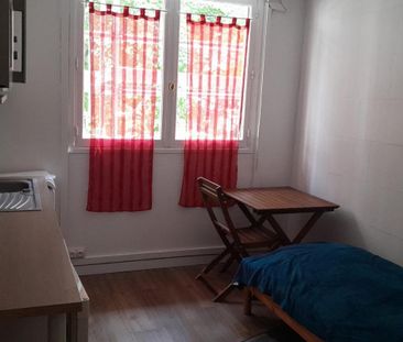 Location Appartement 1 pièce Meublé 11m² ANTONY 92160 - Photo 3