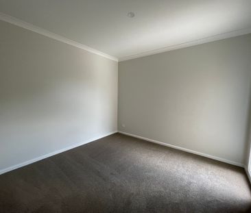 Ready to Move In! - Photo 6