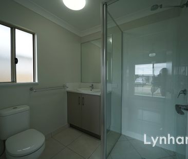 Designed for Light & Living - Photo 6