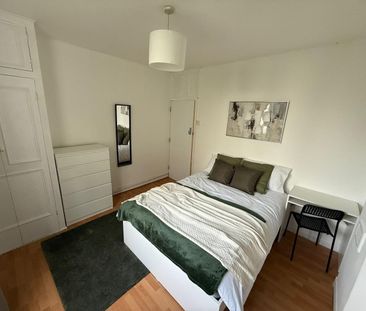 Room in a Shared Flat, Old Bethnal Green, E2 - Photo 1