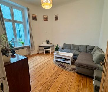 Stilvolle Altbauwohnung am Treptower Park (möbliert) - Photo 1