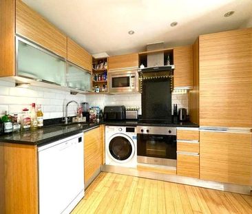 Helion Court Westferry Road, London, E14 - Photo 2