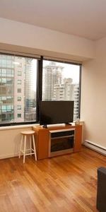 Hi Floor Studio Apartment at Coal Harbour - Photo 3