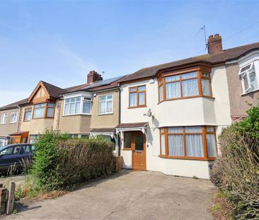 3 bedroom terraced house to rent - Photo 4