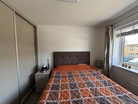 4 bedroom property to rent - Photo 5