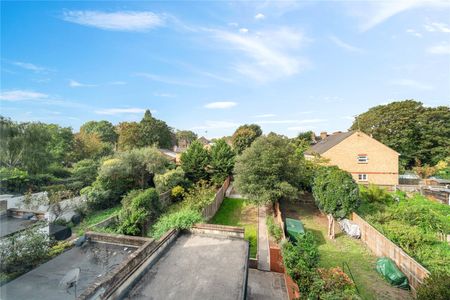 1 bedroom property to rent Amersham Road, London, SE14 - Photo 2