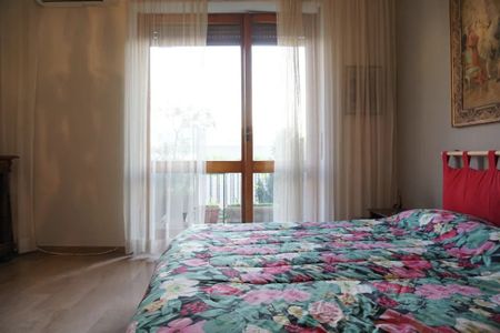 Via Leopoldo Sabbatini, Milan, Lombardy 20136 - Photo 5