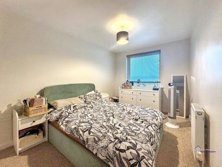2 bedroom flat to rent - Photo 3