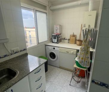 Piso de alquiler en Calle de las Adelfas, 2, El Juncal - Vallealto - Photo 2