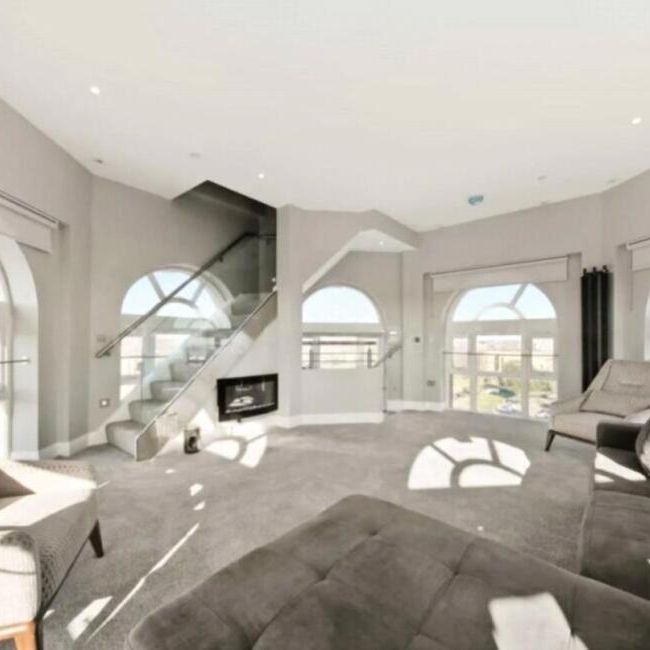 3 bedroom penthouse to rent - Photo 1