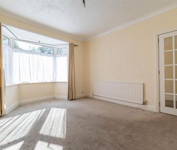 3 bedroom detached bungalow to rent - Photo 5