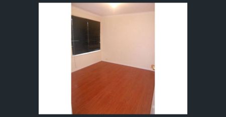 SECURE AND PRIVATE - Photo 4