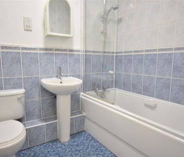 2 bedroom apartment to rent - Photo 6