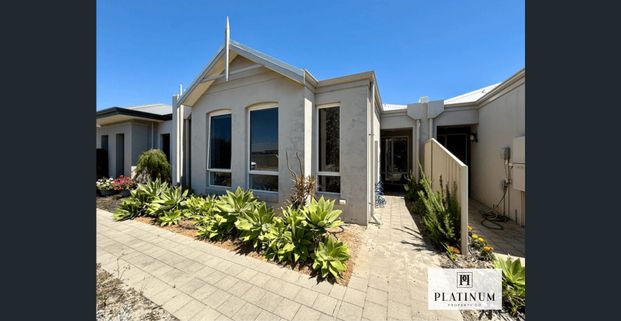 Modern 3-Bedroom Home in Prime Eaton Location - Photo 1