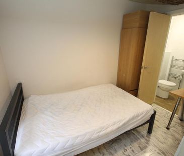 1 bedroom flat to rent - Photo 5