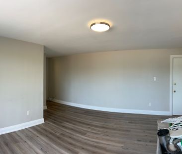 For Lease - 3474 Yonge Street Unit# 122, Toronto, Ontario - Photo 2