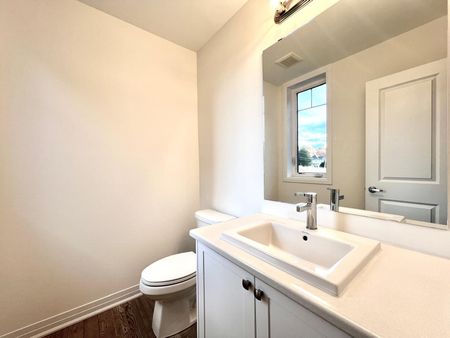 For Lease - 552 Hudson Crescent, Midland, Ontario - Photo 2