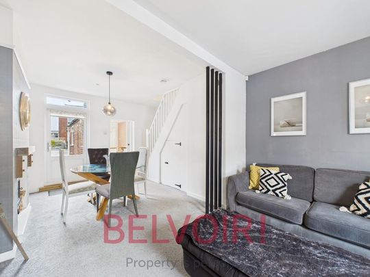 2 bedroom terraced house to rent - Photo 1