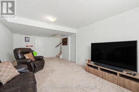 664 DES AUBEPINES DRIVE - Photo 2