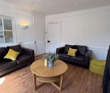 4 bedroom house to rent - Photo 1