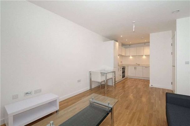 Sculpture House, 4 Killick Way, Stepney Green, London, E1 3FE - Photo 1