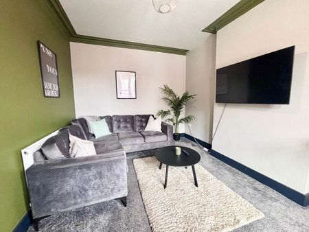 Cobden Terrace, Lower Wortley, Leeds - Photo 3