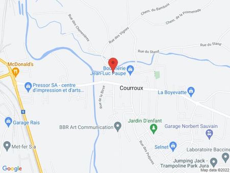 Close to the center and spacious balcony - Photo 2